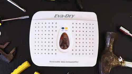 Eva-Dry-Wireless-Mini-Dehumidifier-For-Him-(1)